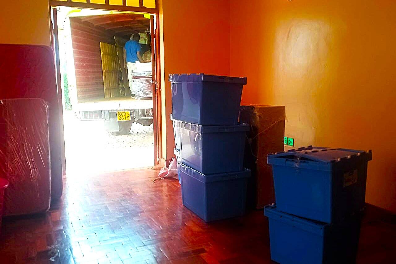 Shifters & Movers Pictorial, Best movers in Kenya, Relocation services in Kenya, Furniture wrapping services